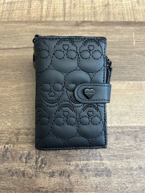 Betsey Johnson Handbags - Betsey Johnson Black Quilted Skull Card Case Wallet